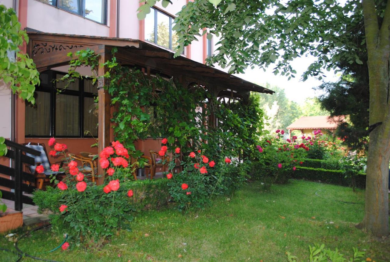 Vila Delta Travel - Mila 23 Mila Douazeci si Trei Exterior photo